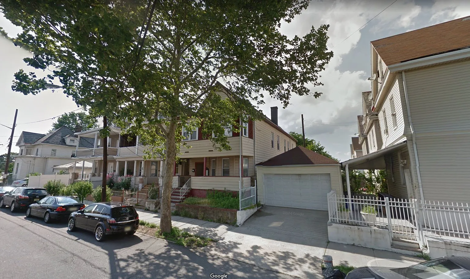 124 Jackson St photo 1