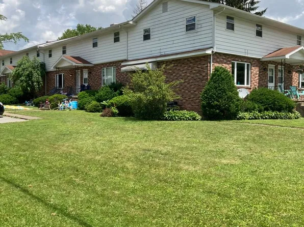 10950 Oak Street, 10950 Oak St Unit 1, Conneaut Lake, PA 16316