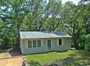 3819 Martin Dr, High Ridge, MO 63049
