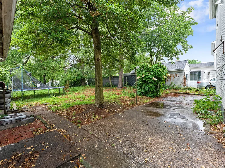 806 S Fairview St — Photo 22