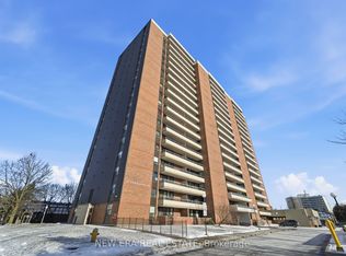 15 Torrance Rd #1601, Toronto, ON M1J3K2