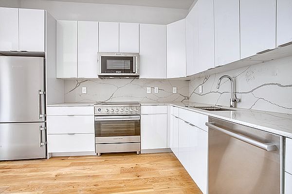 1st image of 50 Mac Donough St #6