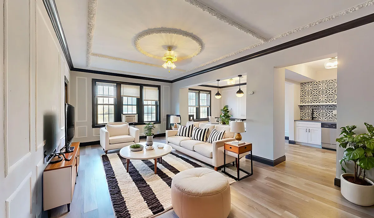 Living Room: 1 Bedroom at Saum - Hutcheson Arms