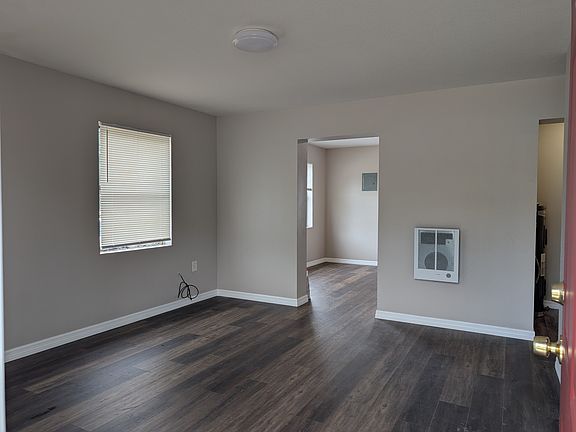 5th image of 1028 W South St #1