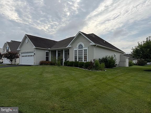 3rd image of 37219 Lord Baltimore Ln