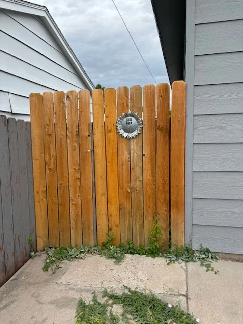 PM-244 3315 McComb Ave — Photo 1