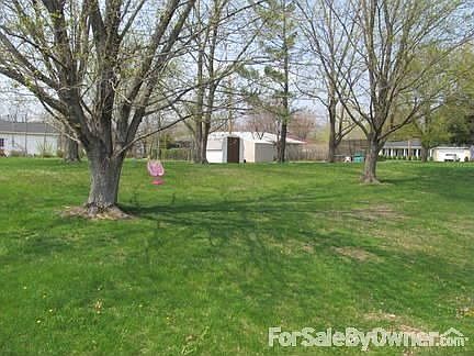 Huge Backyard : Total lot size of 180x100; Storage Shed stays with buyer