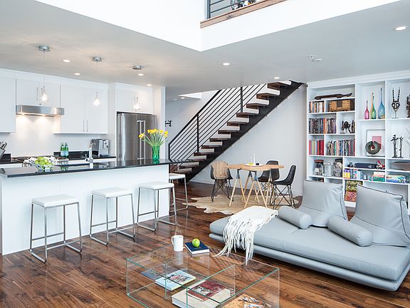 2nd image of 152 East Gill Avenue #3