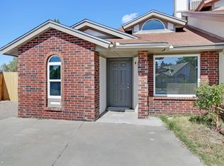 5239 Gold Rush Dr NW, Albuquerque, NM 87120