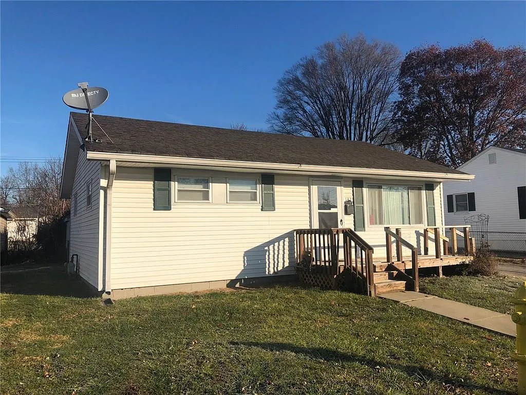 142 Hadley St photo 1
