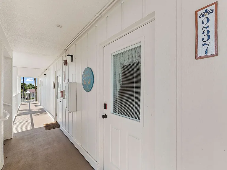 1 Ocean Trace Rd #2-ID1509618P — Photo 34