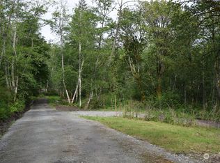 105 N Sunrise Blvd, Camano Island, WA 98282