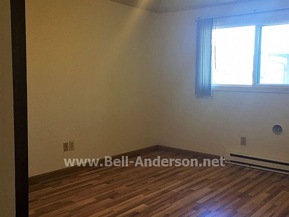 5th image of 21641 30th Ave S APT 4