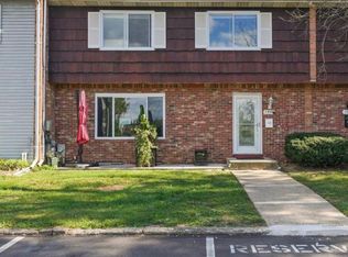 1938 Arrowood Dr, Bensalem, PA
