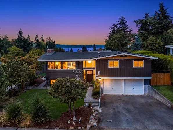 615 Pierce Lane NE, Tacoma, WA 98422