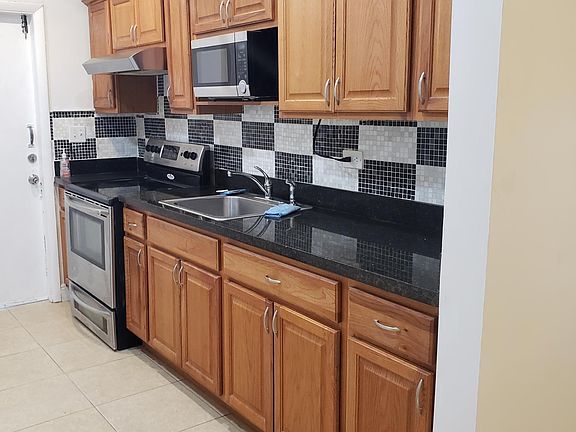 3rd image of 16135 NW 20th Ave