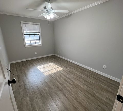 3rd image of 302 N Montevideo Ave #7