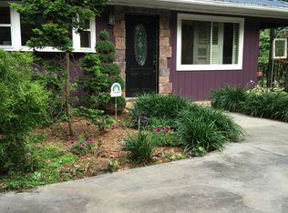 933 Trimont Lake Rd, Franklin, NC 28734