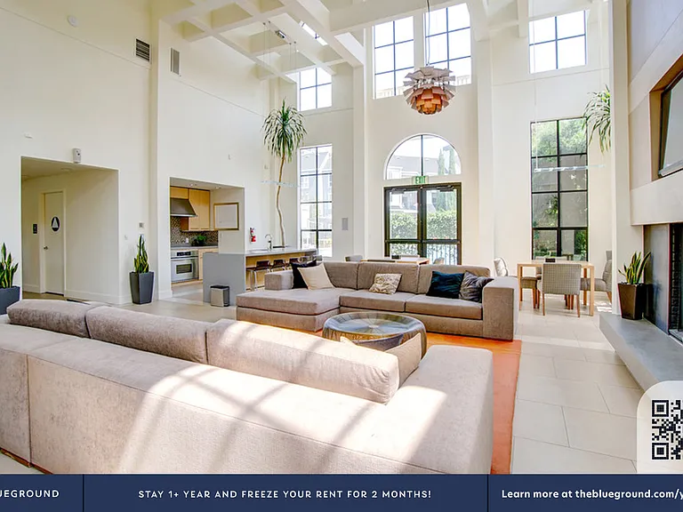 Building's Lounge