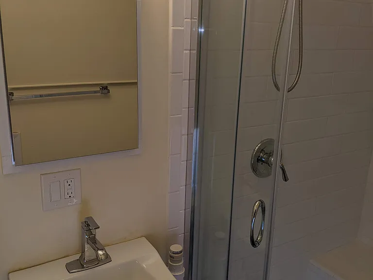 256 Cedar St — Photo 10