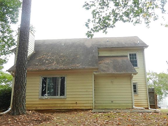 4th image of 817 Shore Dr
