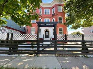37-39 Elliott St, Hartford, CT 06114