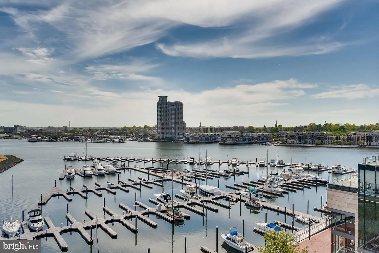 Spinnaker Bay Condominium — Photo 1