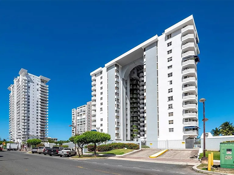 3205 Isla Verde Ave #603 — Photo 2