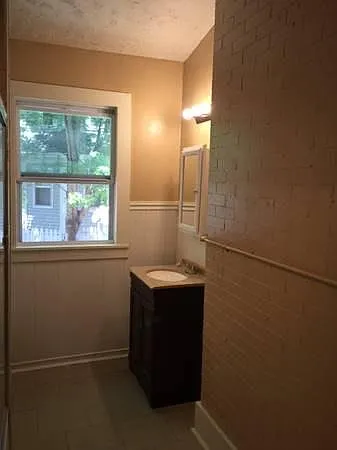 418 N 39th St #9-2 — Photo 11
