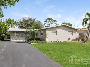5623 Souchak Dr, West Palm Beach, FL 33413