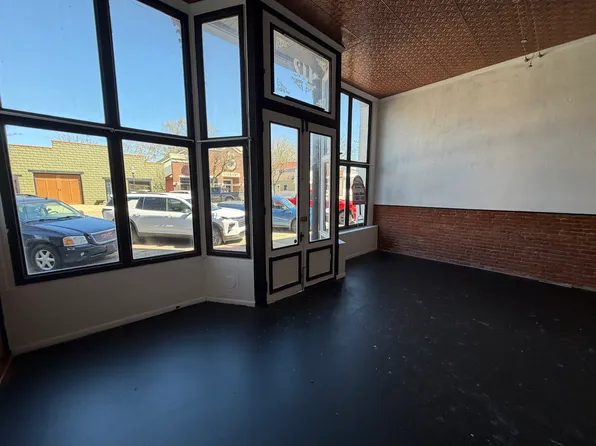 112 E Main St #1, Vernon, MI 48476