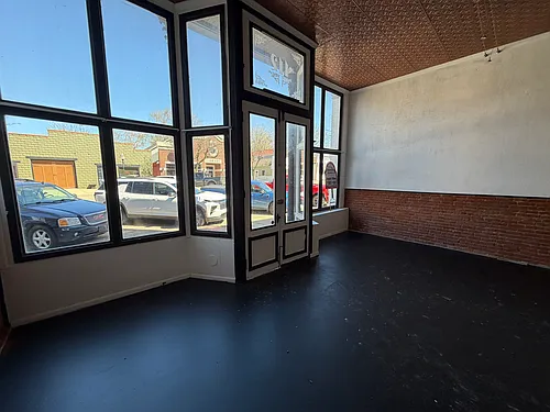 112 E Main St #1 Photo 1