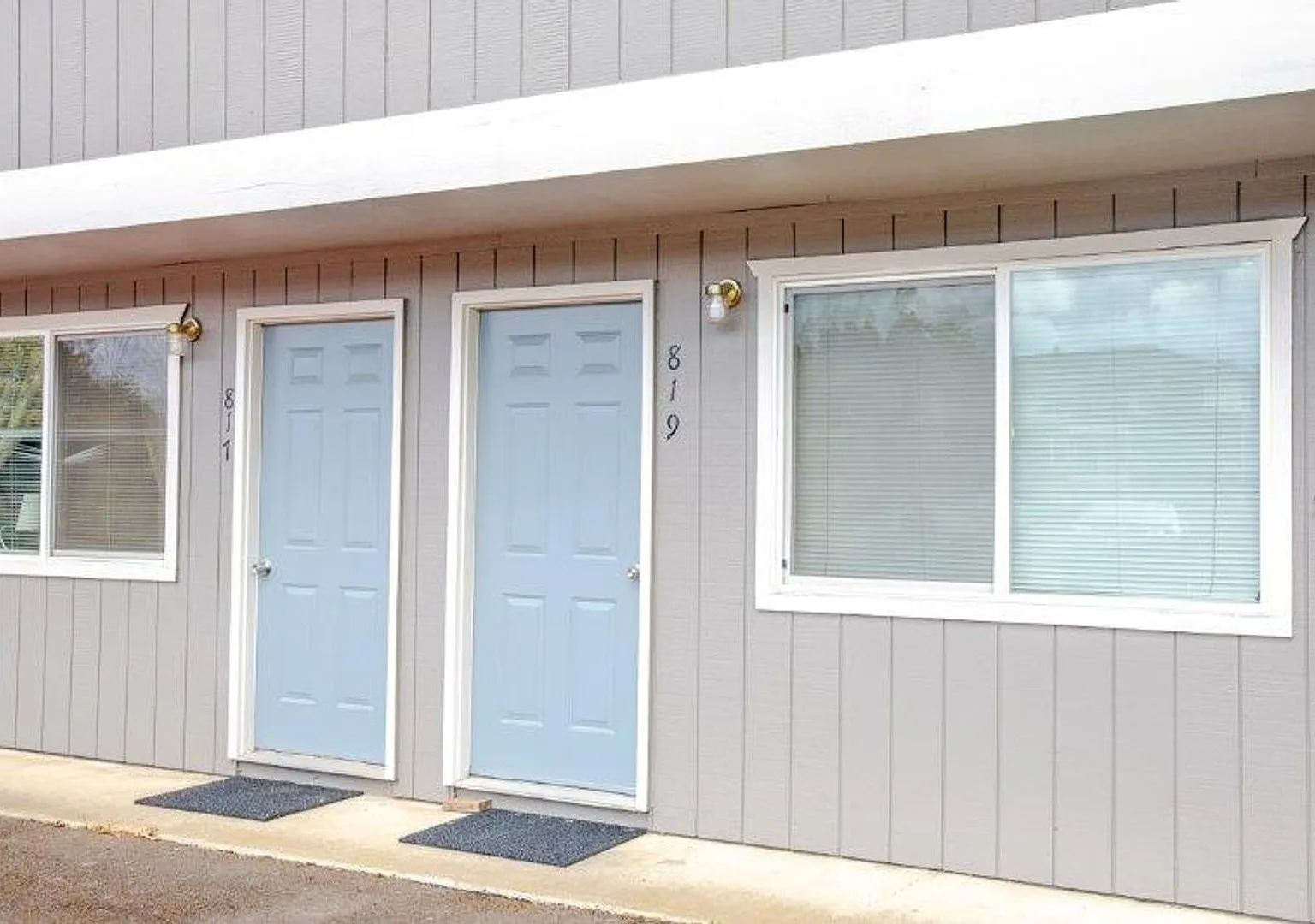 Corvallis Triplex — Photo 1