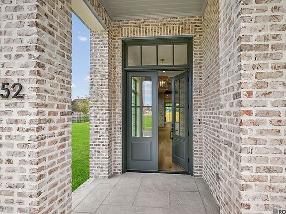 3rd image of 1752 Ville Marie St