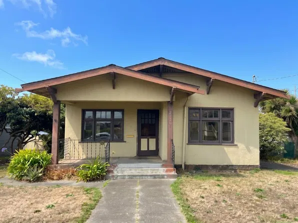 2130 Union St, Eureka, CA 95501