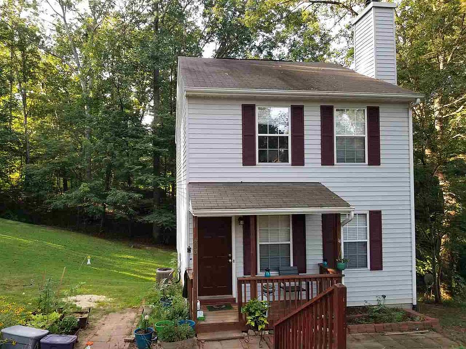 2nd image of 403 Jonquil Rd