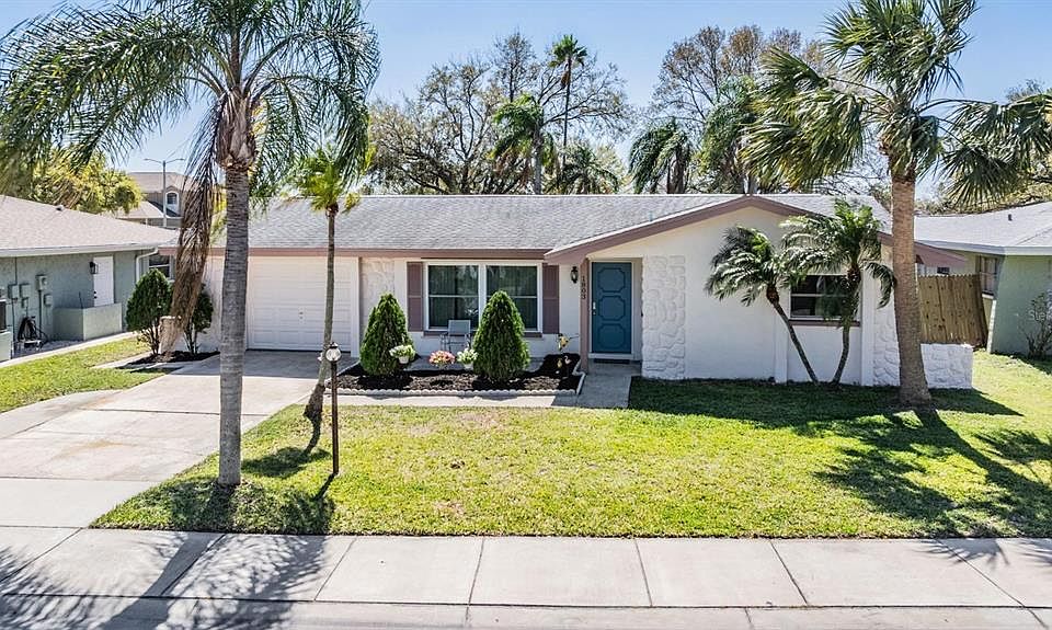1st image of 1803 Forest Dr
