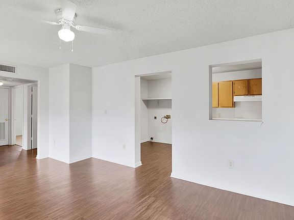 Living Room Southwind Place Apartments