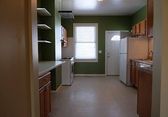 3rd image of 2252 N Central Park Ave #1