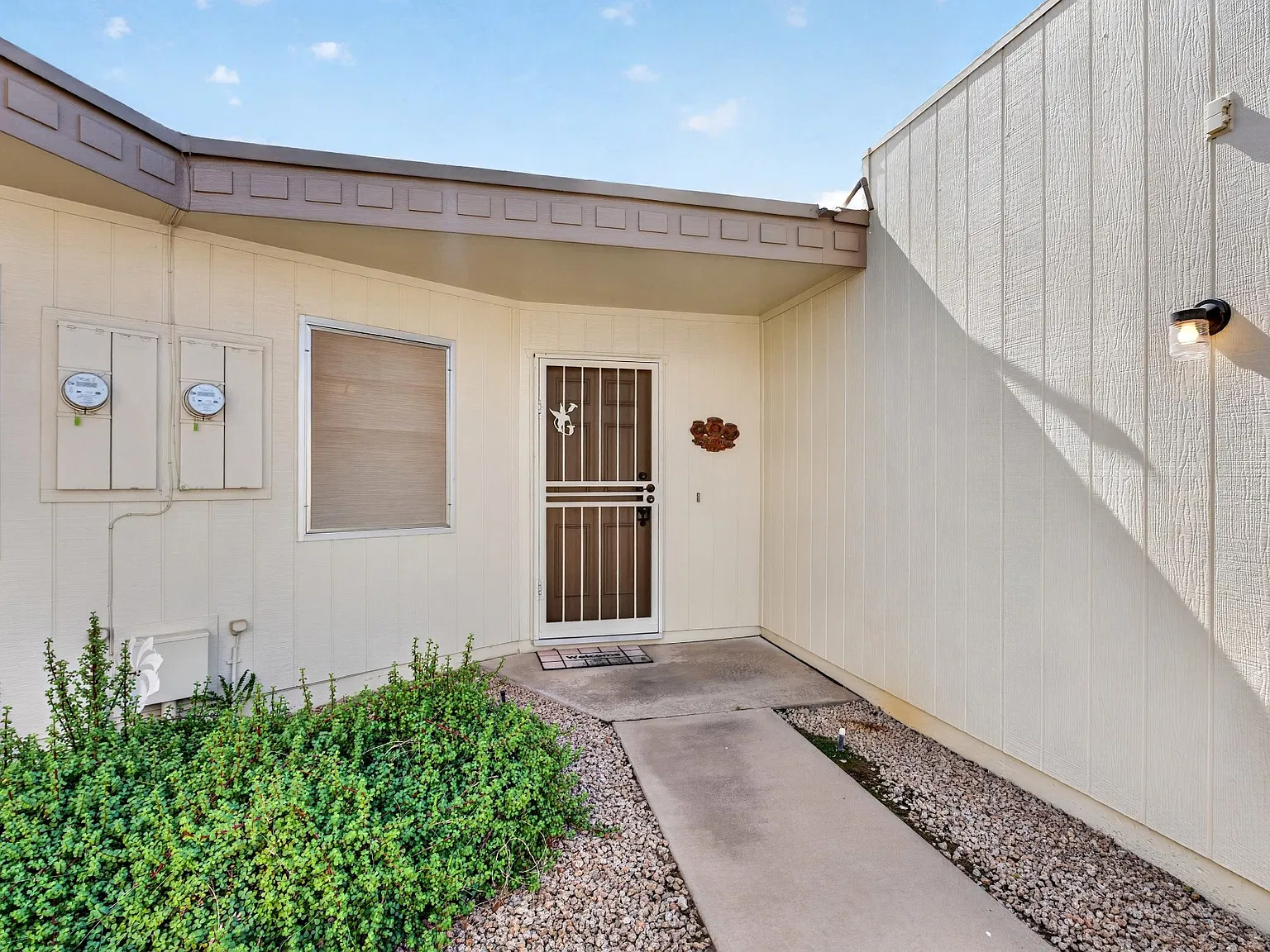 2 bed, 1430 sqft, $1,753 — Photo 2