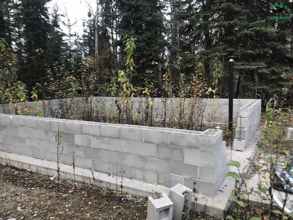 2nd image of 149 N Grange Hall Rd