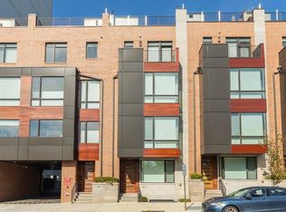 138 S Front St, Philadelphia, PA 19106