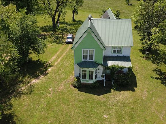 4th image of 306 S College St