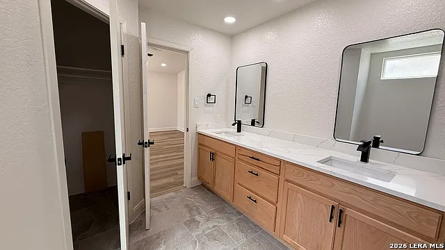 14263 Clover Hl — Photo 10