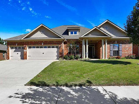 3rd image of 7409 Cobblefield Dr SE