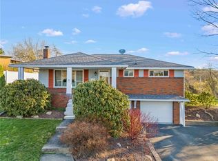 7082 Beverly Rd, Finleyville, PA 15332