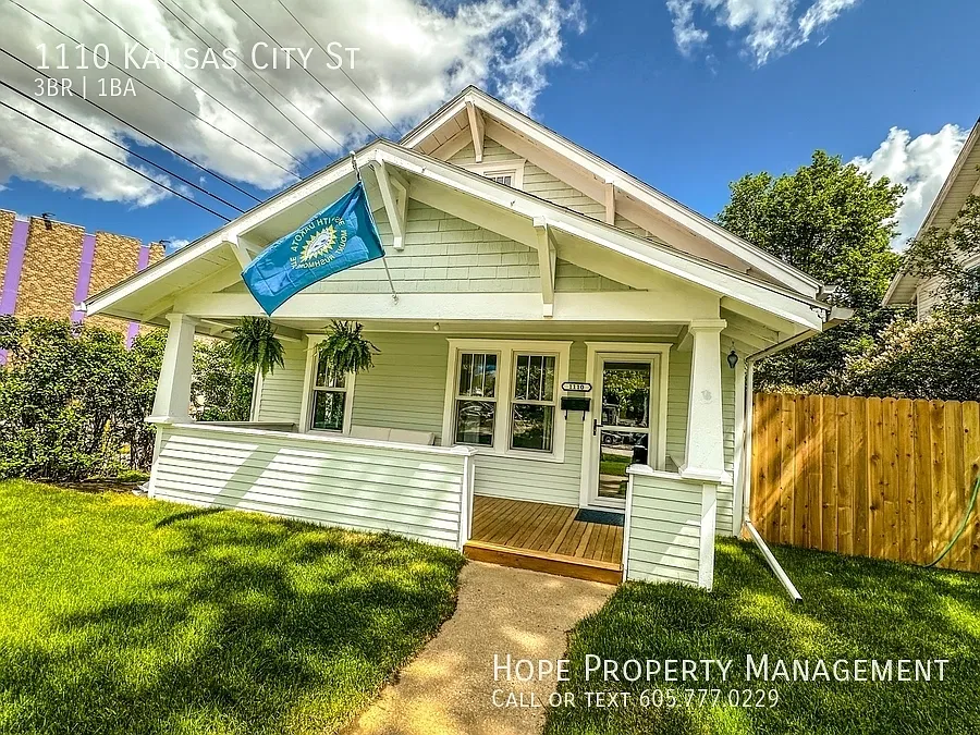 1110 Kansas City St