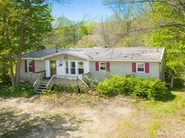 2280 Taft Rd, Allegan, MI 49010