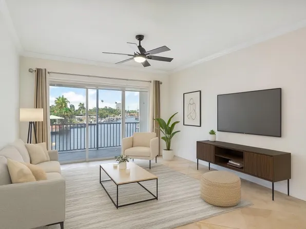 2201 SE 9th Street #206, Pompano Beach, FL 33062