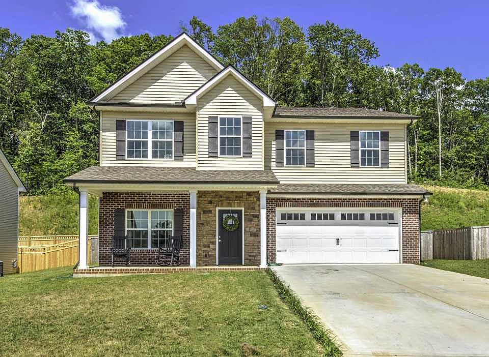 1st image of 3122 Oakwood Hills Ln